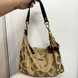 SOLD -Coach vintage hobo purse✨